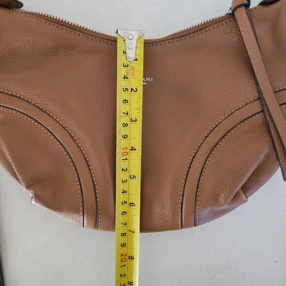 Tahari Genuine Pebbled Leather Crescent Crossbody Bag Purse Tan Adjustable Strap - Picture 15 of 16